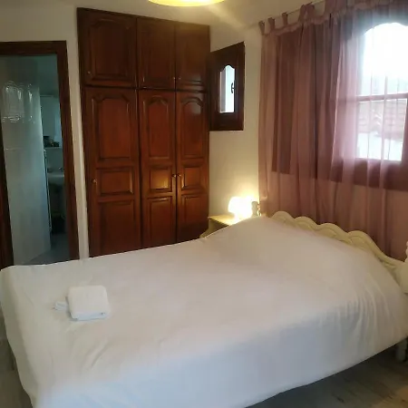 Tatil Evi Traditional Cozy Vyzítsa